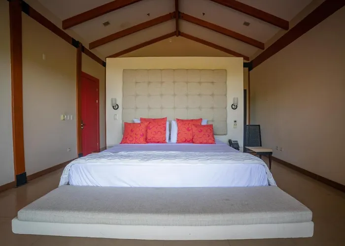 Rancho Humo 3* Puerto Humo (Guanacaste)