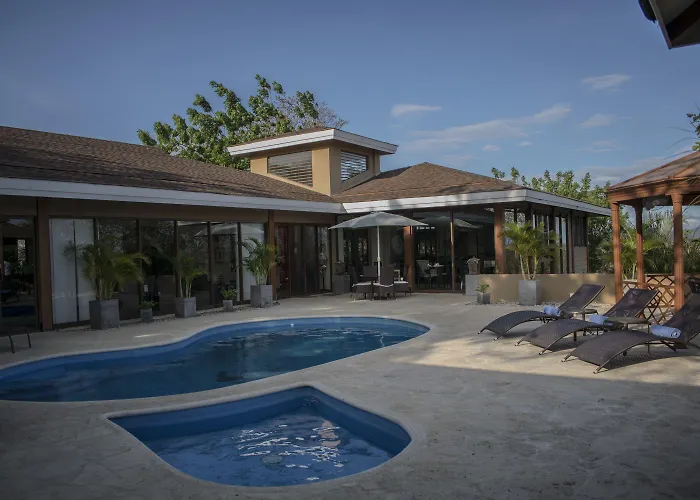 Hotel Rancho Humo Puerto Humo (Guanacaste)