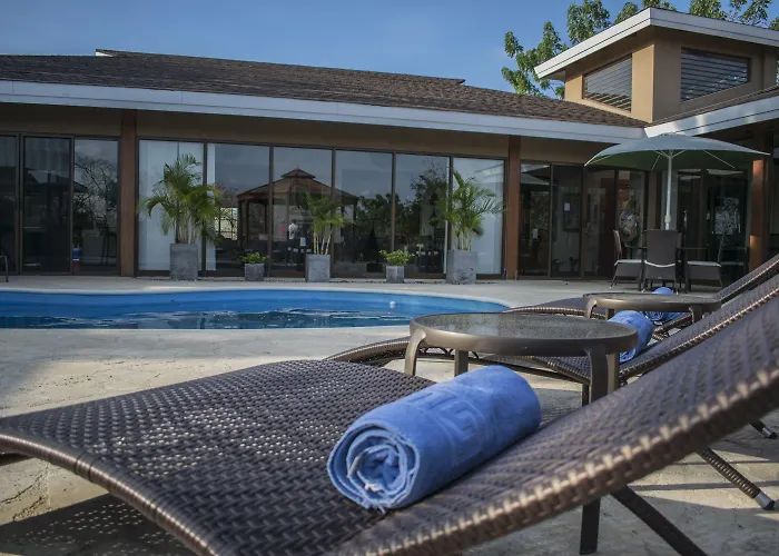 Hotel Rancho Humo